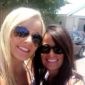 Meet your Posher, Megan